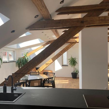 Split Rooftop Loft ภายนอก รูปภาพ